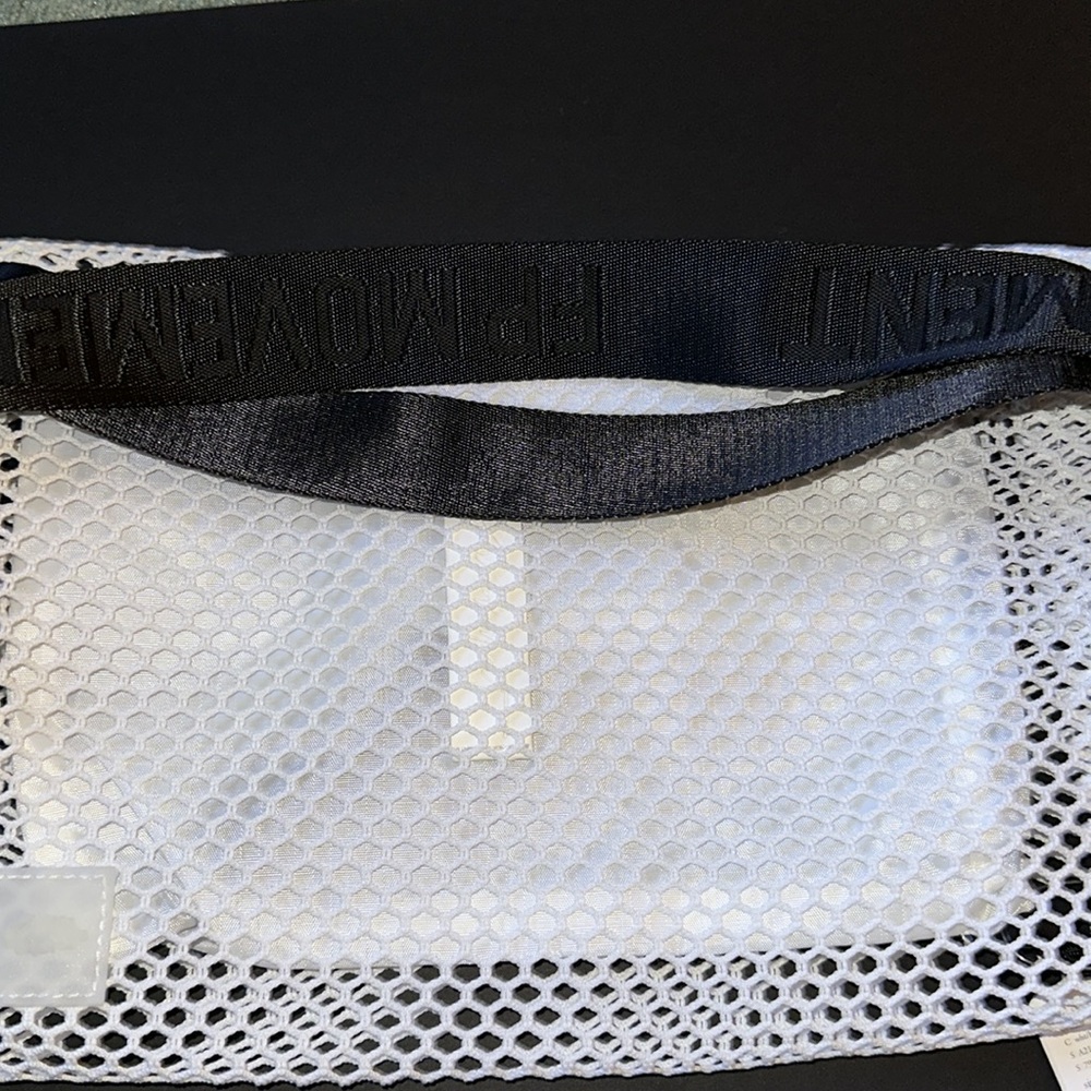Free People FP Movement Mini Mesh Sling Bag NWT - Picture 6 of 6